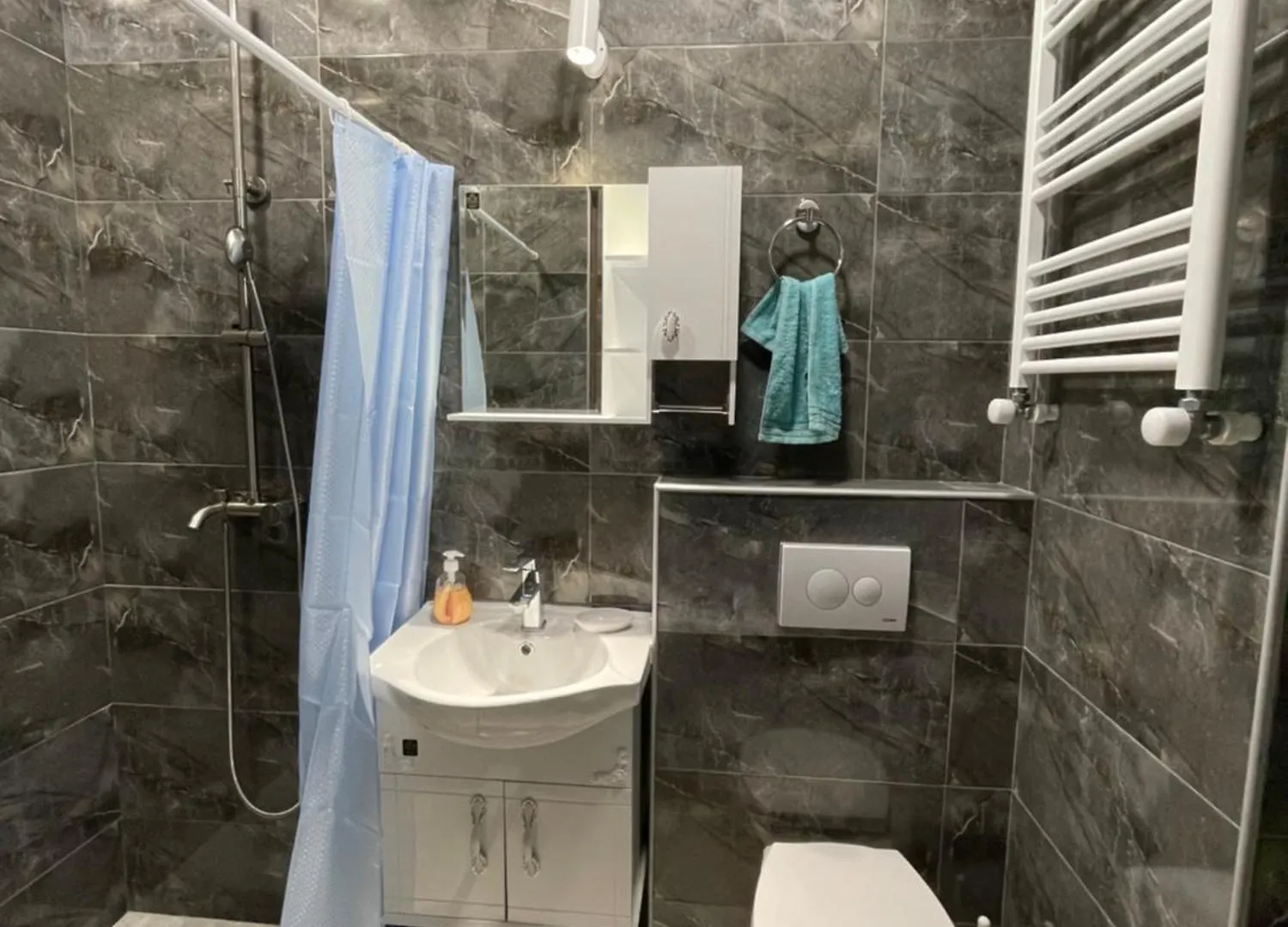 Batumi Apartment Gerbera